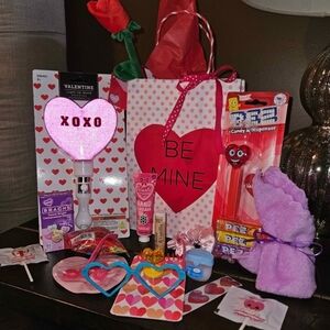 Valentine's Day Gift Bags For Young Girls/Tweens 💜